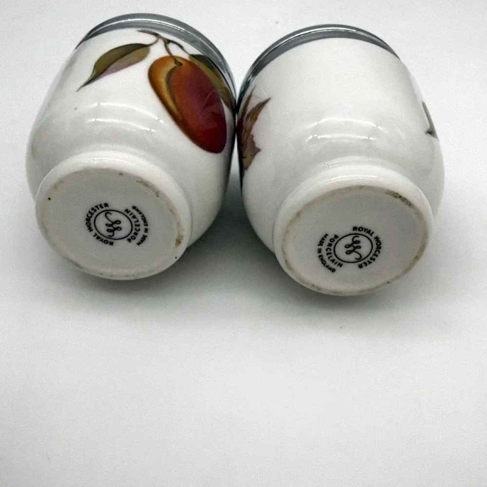 Royal Worcester Evesham Gold Egg Coddlers Porcelain Fruit Motif Lids